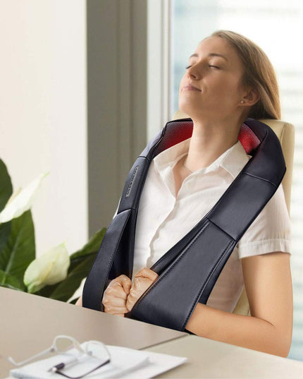 Giantex Shiatsu Neck Back Massager with Heat, Electric 3D Kneading Massage Pillow