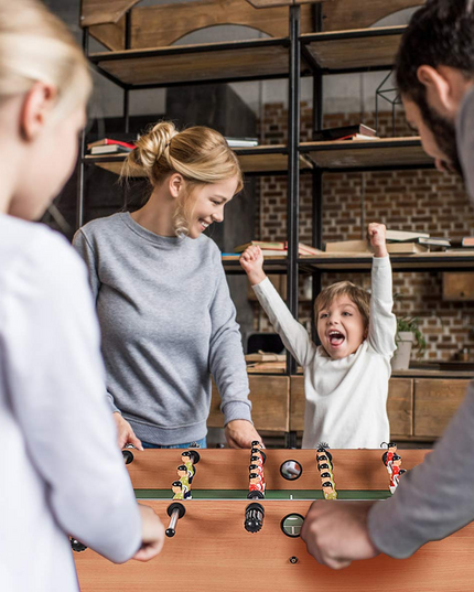 Giantex 48'' Wooden Soccer Table Game w/ Footballs