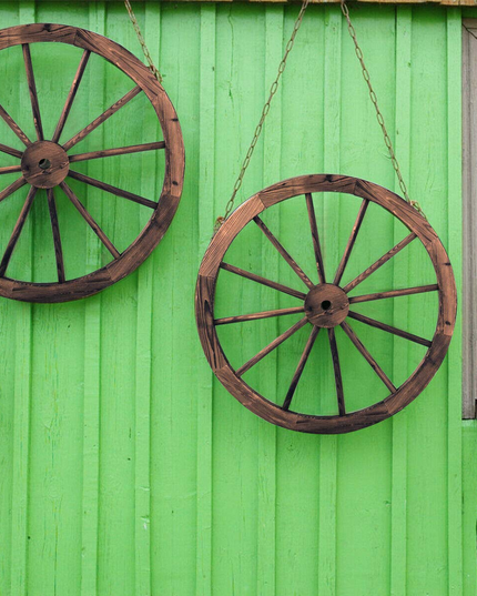 Giantex 30-Inch Set of Two Decorative Wooden Wheel