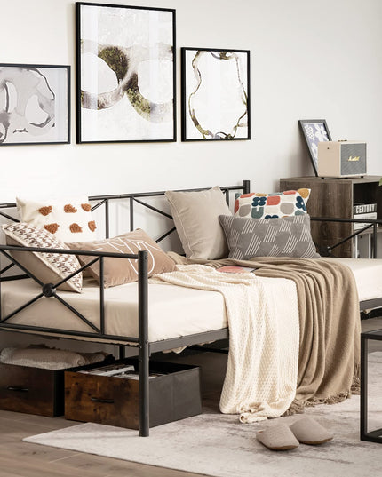 Giantex Metal Daybed Frame Twin Size, for Living Room Bedroom Guest Room, Easy Assembly, Black & White