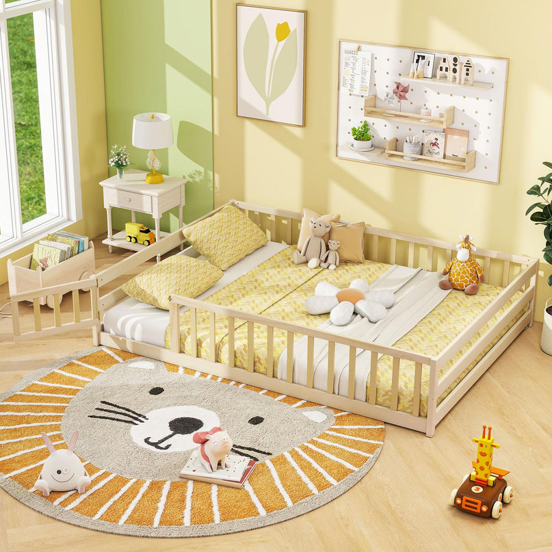 Giantex  Floor Bed with Door & Fence Kids Wood Montessori Bed