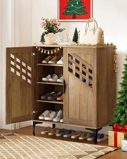 Meuble Organiseur de Chaussures Giantex à 4 Niveaux en Bois avec Portes Tressées Creuses et Étagères Amovibles
