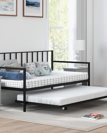 Giantex Metal Daybed with Trundle, Twin Size Daybed with Pullout Trundle & Steel Slat Support, Black