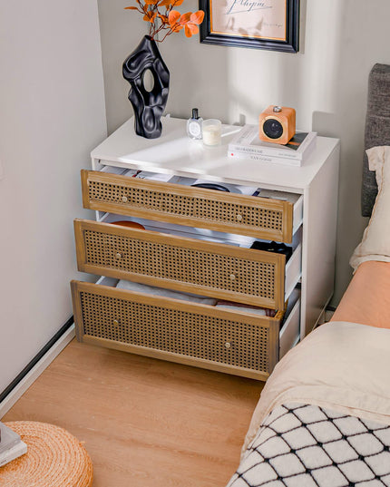 Giantex 3-Drawer Dresser Chest for Bedroom - Storage Chest of Drawers with Anti-toppling Device