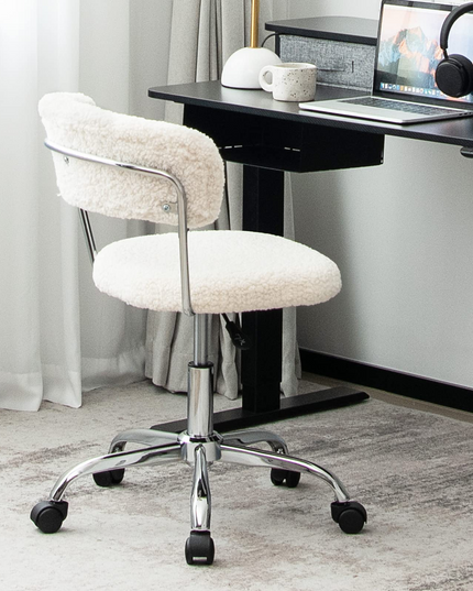 Giantex Home Office Chair, Faux Fur Low Back Swivel Leisure Chair w/Height Adjustable Padded Seat