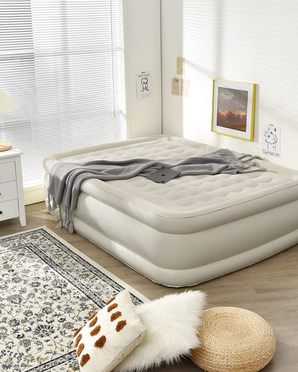 Giantex Air Bed with Built-in Pump, High Elevated Raised Mattress with Wavy Pull Strap