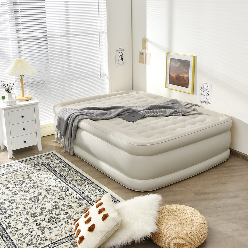Giantex Air Bed with Built-in Pump, High Elevated Raised Mattress with Wavy Pull Strap