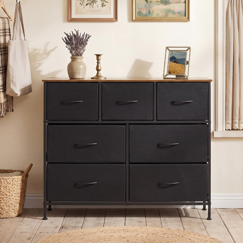 GIANTEX 7-Drawer Wide Dresser with 2-Sized Folding Fabric Drawers & 2 Anti-tipping Kits