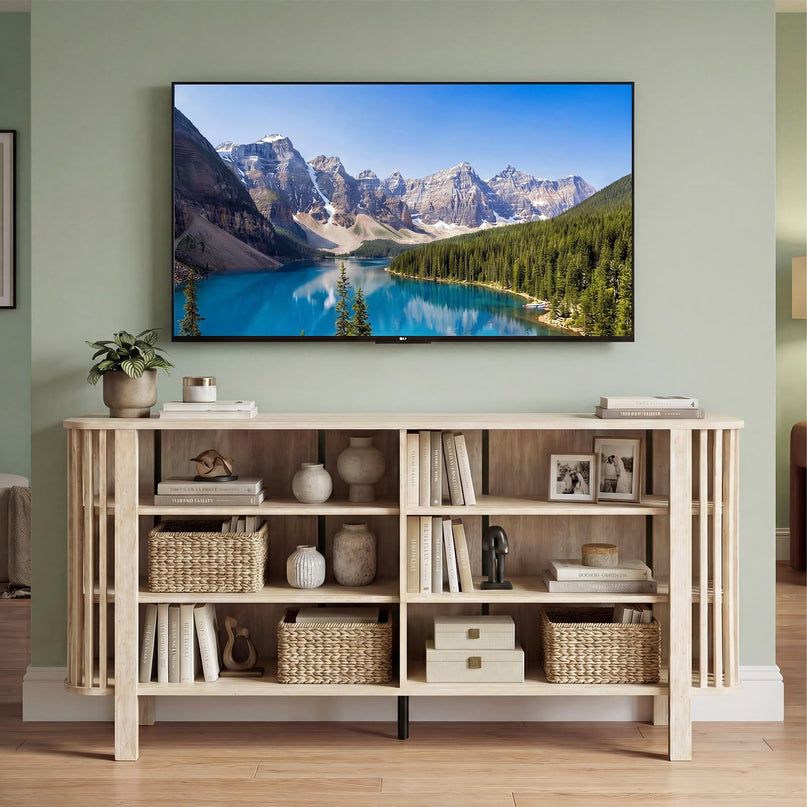 Meuble TV Giantex de 150 cm pour téléviseurs jusqu'à 55 pouces avec étagères réglables et décoration à lattes unique