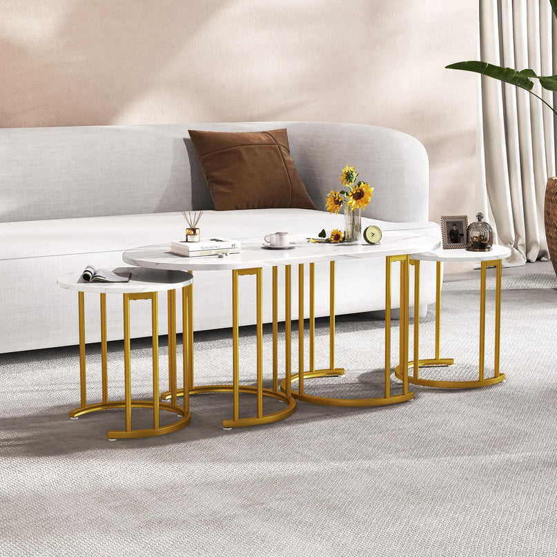 Lot de 3 tables basses gigognes Giantex, tables d'appoint empilables avec plateau en faux marbre et cadre en métal doré
