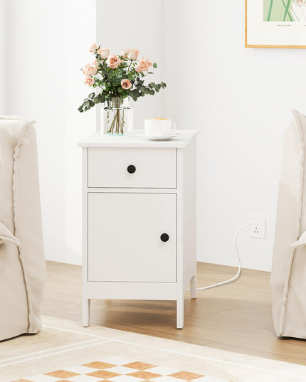 Giantex Nightstand with Charging Station, Flip Top End Table w/USB Ports & Outlets, Modern Side Table w/Storage Drawer
