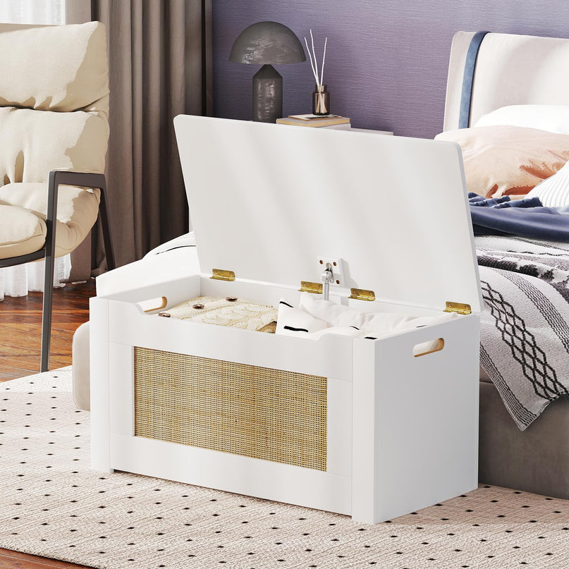 Giantex 31.5" Large Storage Chest Rattan Storage Bench with Flip Top Lid & Safety Hing