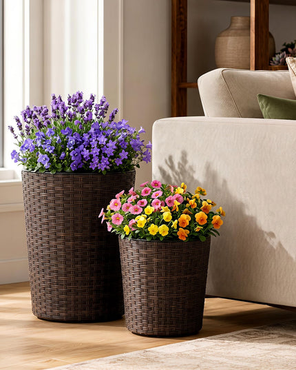 Giantex Set of 3 Plastic Planters with Drainage Holes and Saucers