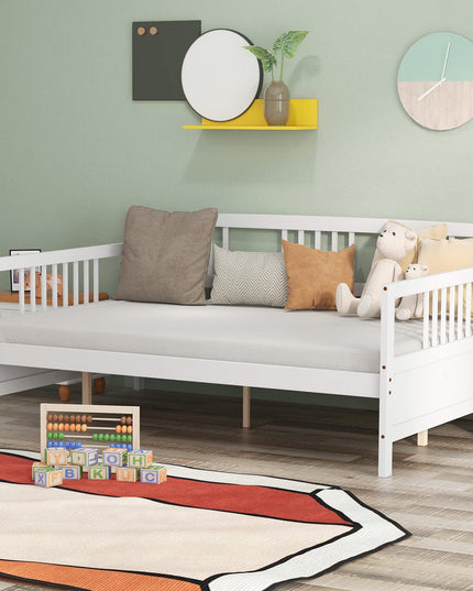 Giantex Full Size Daybed, Wooden Daybed Sofa Bed Frame with Wood Slat Support for Kids Teens (Full)