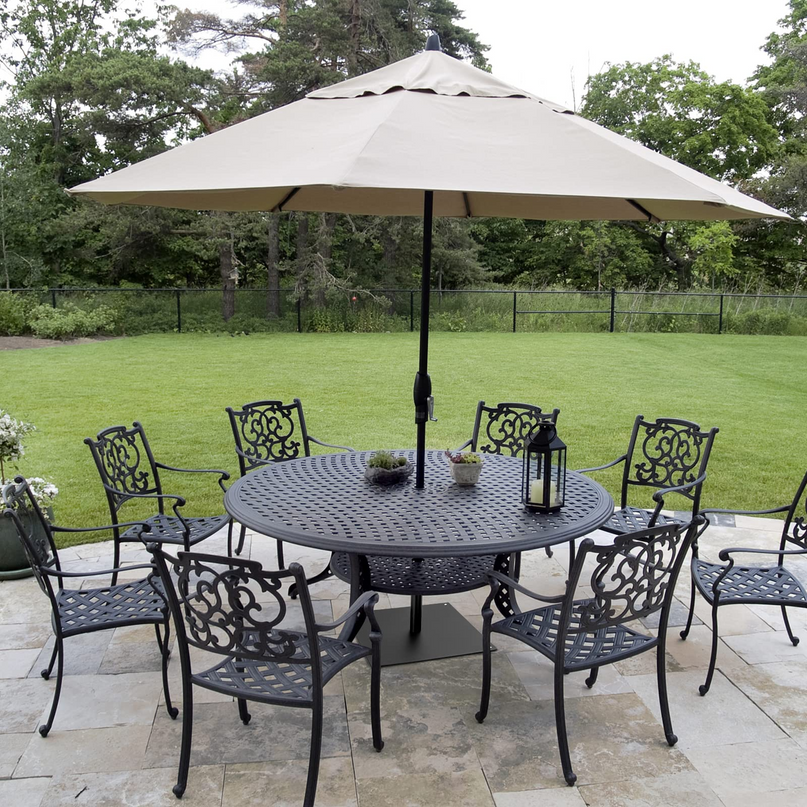 Giantex 35lbs Patio Umbrella Base, Suitable for 1.6''-1.9'' Umbrella Poles (20'' x 20'')