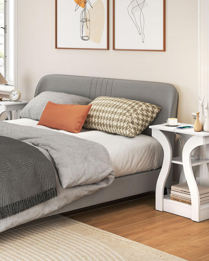 Giantex End Tables with Charging Station Set of 2 |Vintage Nightstands for Living Room