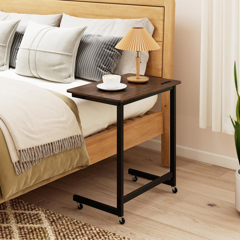 Table d'appoint en C Giantex avec roulettes et fente intégrée pour téléphone pour salon (1/2)