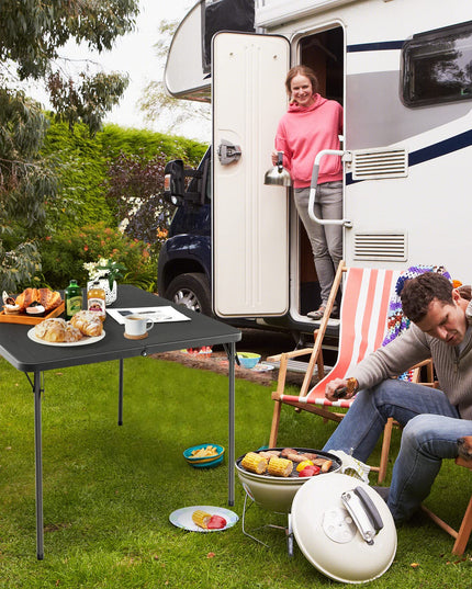 Giantex Portable Folding with All Weather HDPE Tabletop for Beach