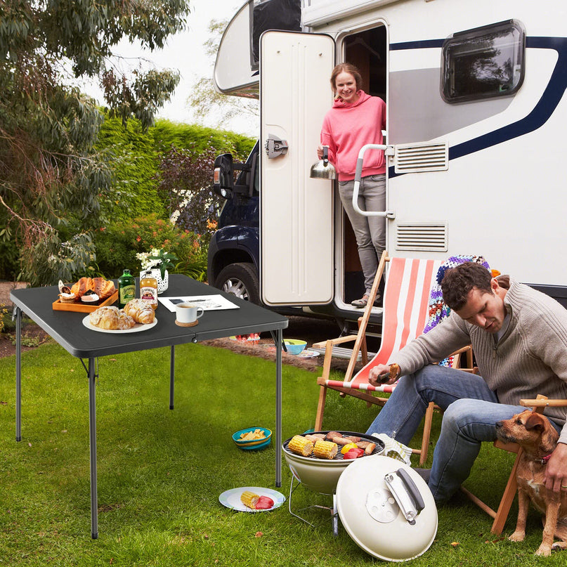 Giantex Portable Folding with All Weather HDPE Tabletop for Beach
