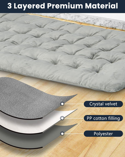 Giantex Folding Camping Cot with Pad, Heavy Duty Sleeping Cots with Carry Bag
