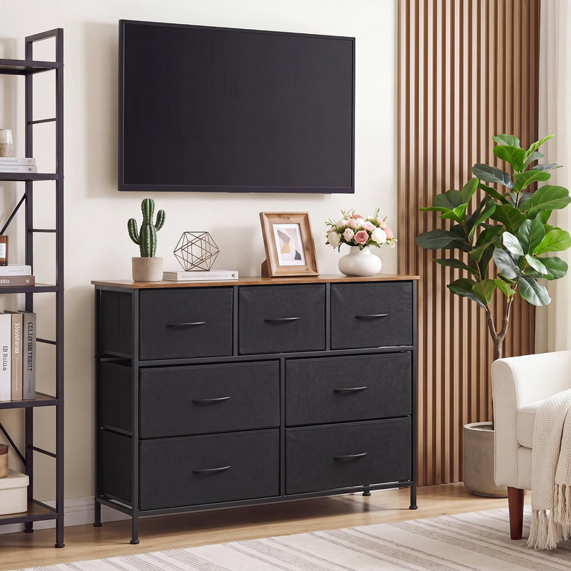 GIANTEX 7-Drawer Wide Dresser with 2-Sized Folding Fabric Drawers & 2 Anti-tipping Kits