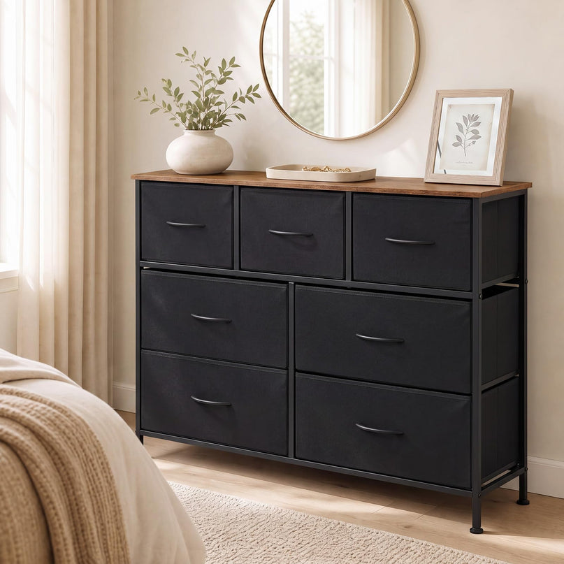 GIANTEX 7-Drawer Wide Dresser with 2-Sized Folding Fabric Drawers & 2 Anti-tipping Kits