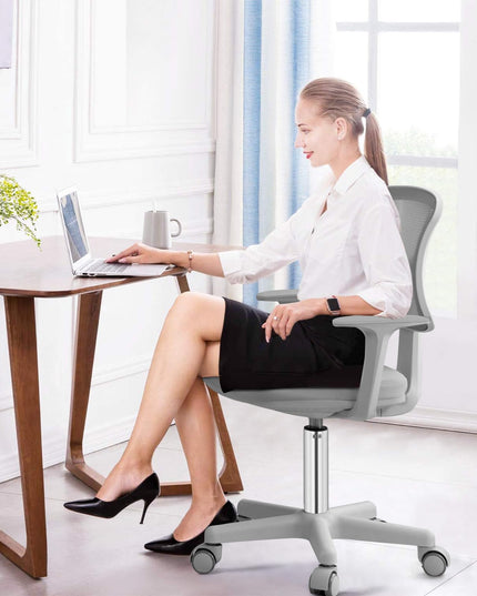Giantex Kids Desk Chair