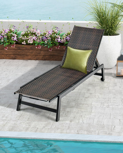 Giantex Patio Chaise Lounge Chair - Outdoor PE Rattan Recliner Chair with Wheels, 5-Position Adjustable Backrest