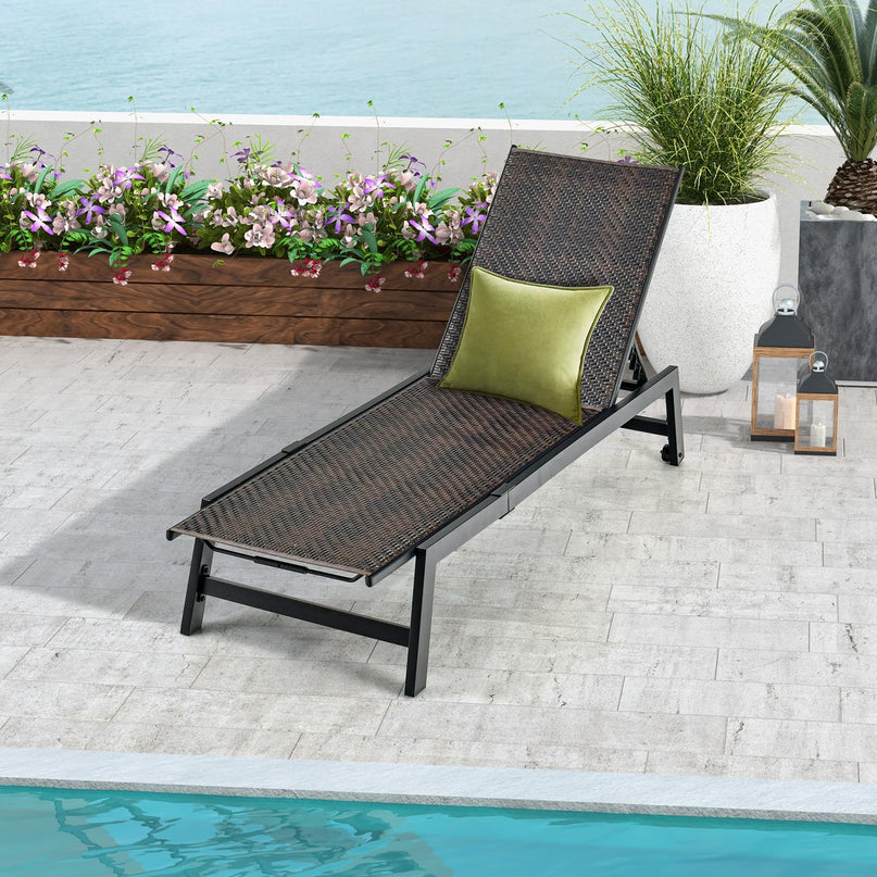 Giantex Patio Chaise Lounge Chair - Outdoor PE Rattan Recliner Chair with Wheels, 5-Position Adjustable Backrest