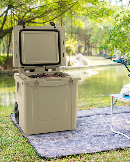 Giantex Cooler with Wheels, 45 Quart Rolling Cooler with All Terrain Wheels