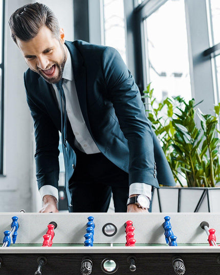 Giantex Foosball Table, Wooden Soccer Table Game w/ Footballs, Suit for 4 Players (48 inch) - Giantexus