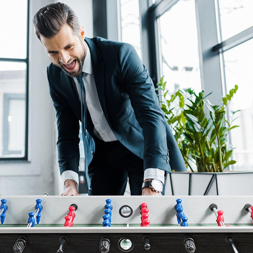 Giantex Foosball Table, Wooden Soccer Table Game w/ Footballs, Suit for 4 Players (48 inch) - Giantexus